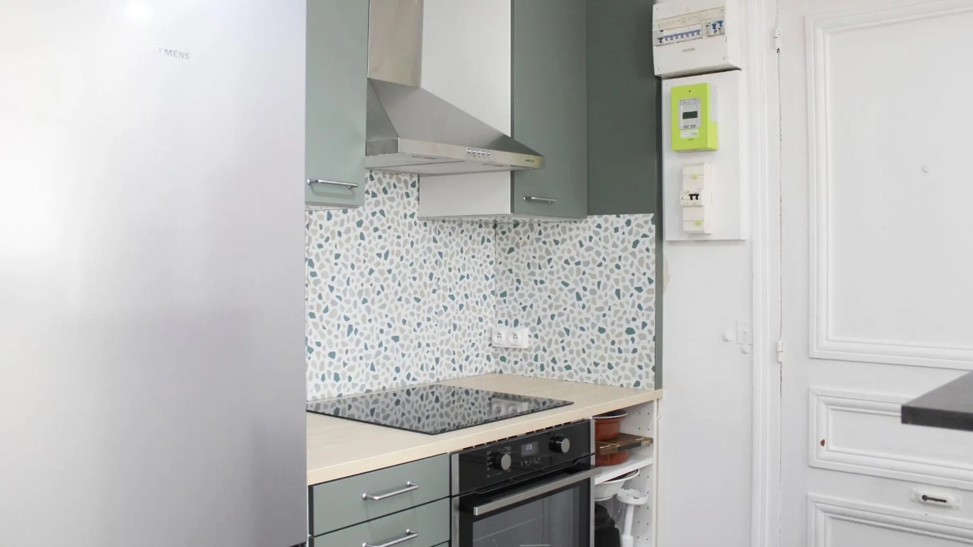 Charming T2 Near Montmartre Apartment Paris France